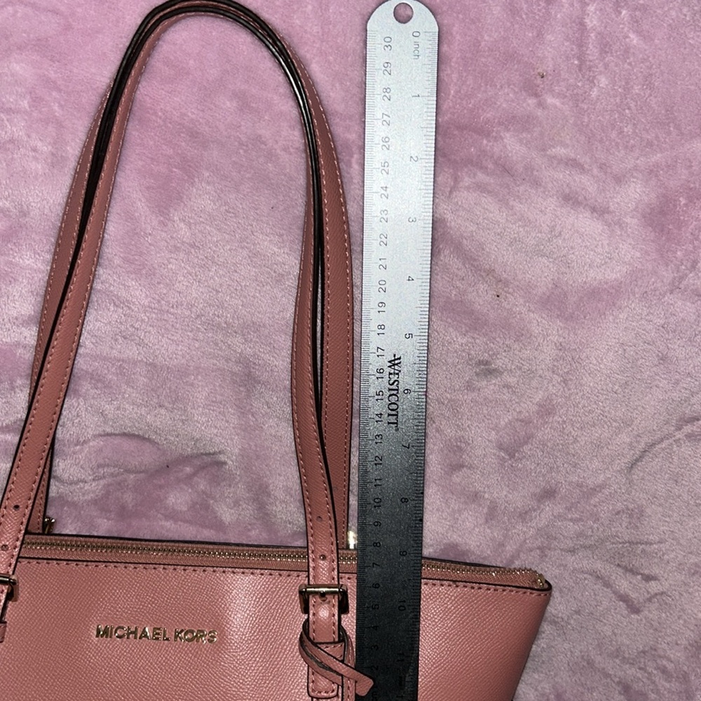 Michael Kors Tote Bag - Picture 8 of 9